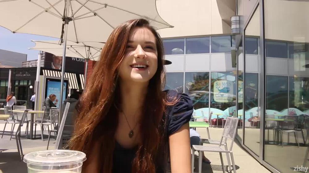 [Zishy.Com] Alex Mae Got Horchata Face (27.07.16)