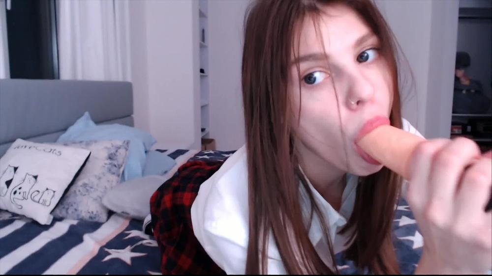 School girl anal AniButler Private show webcam