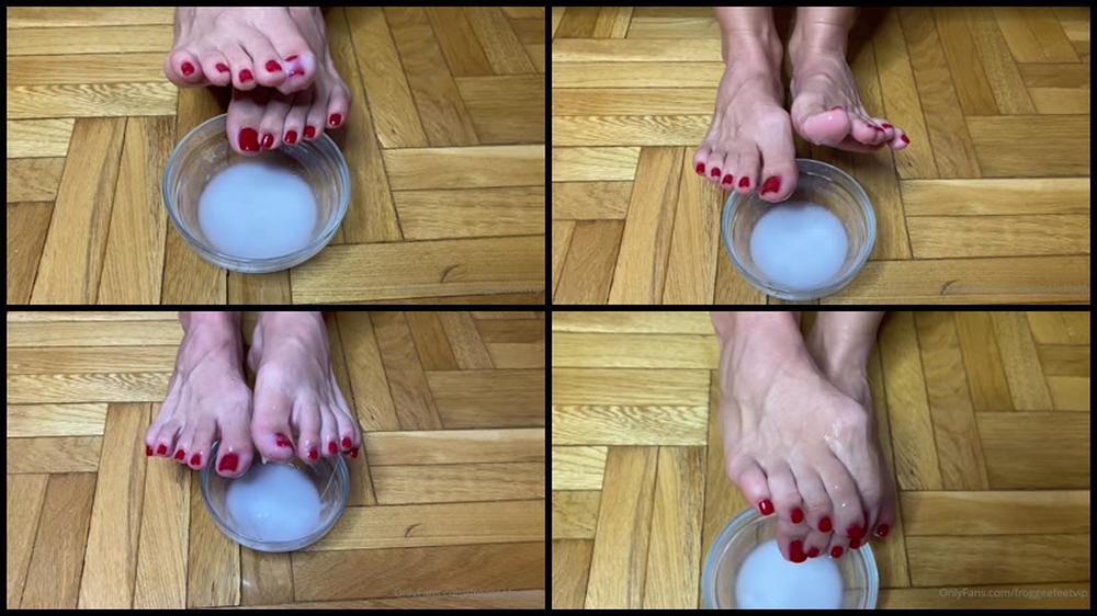 Froggeefeetvip 03 11 2021 2264344135 Pouring My Feet In Bowl With 25 Cum Loads After This My Feet Are So Soft Like Silk