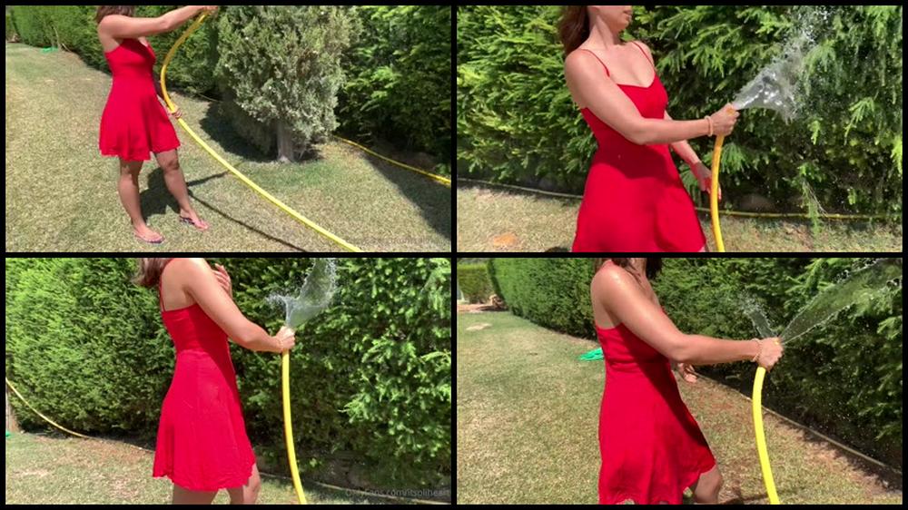 Itsoliheart 11 01 2022 2326862682 Full Video 92 I Was Watering The Garden With My Red Dress And Decided To Play A Bit Wit