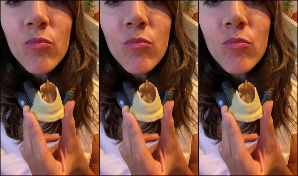 Mysweetapple 2020 192765182 Eating