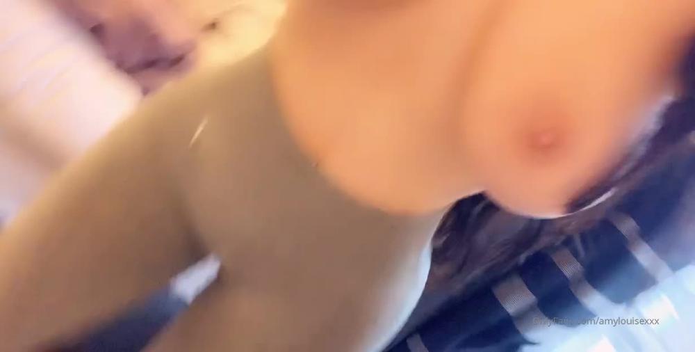 2019 16042839 Bouncy There Squishy And Fun Play With