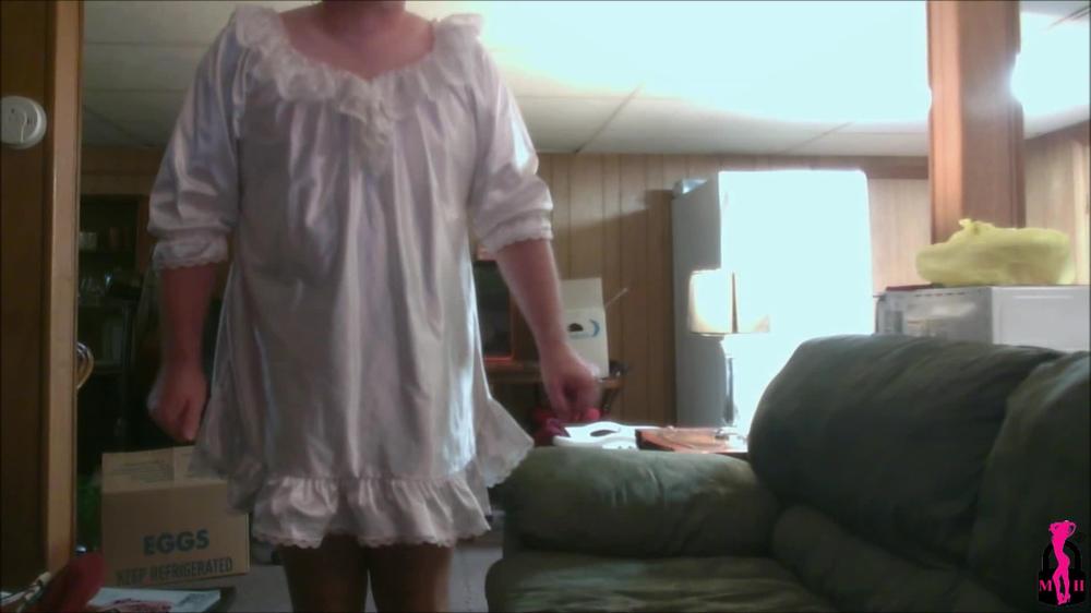 Mistress Harley Sissy Confessions
