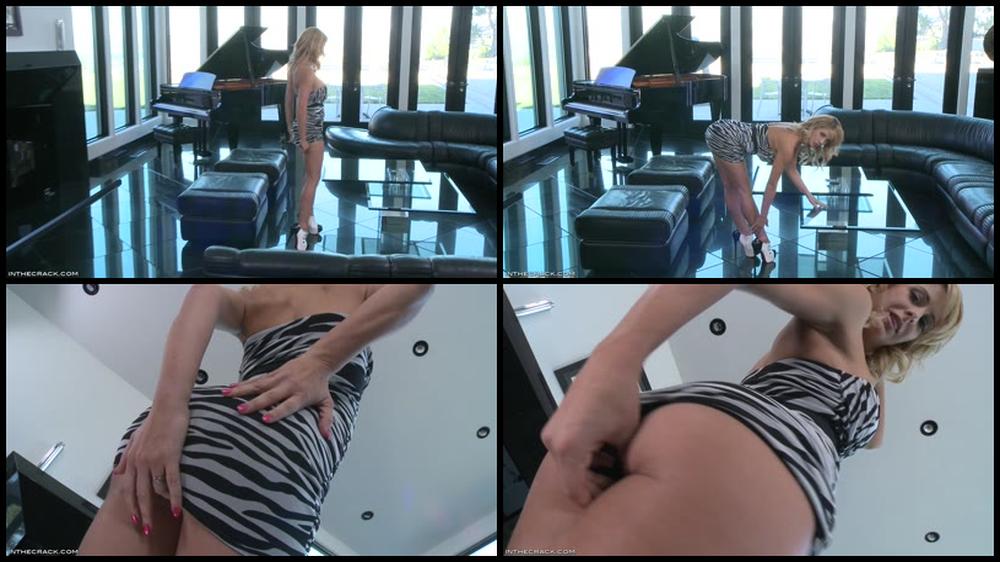 Cherie Deville Inthecrack Com 637 01 Shesflirtyfree 2012