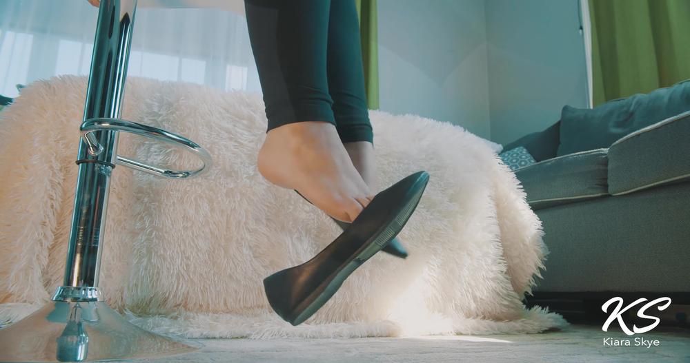Kiara Skye Extreme Heel Popping Flats And Shoe Play Manyvids