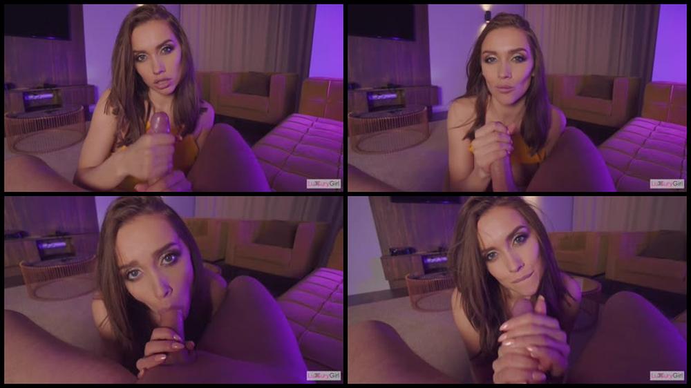 Blowjob And Handjob From A Fatal Beauty