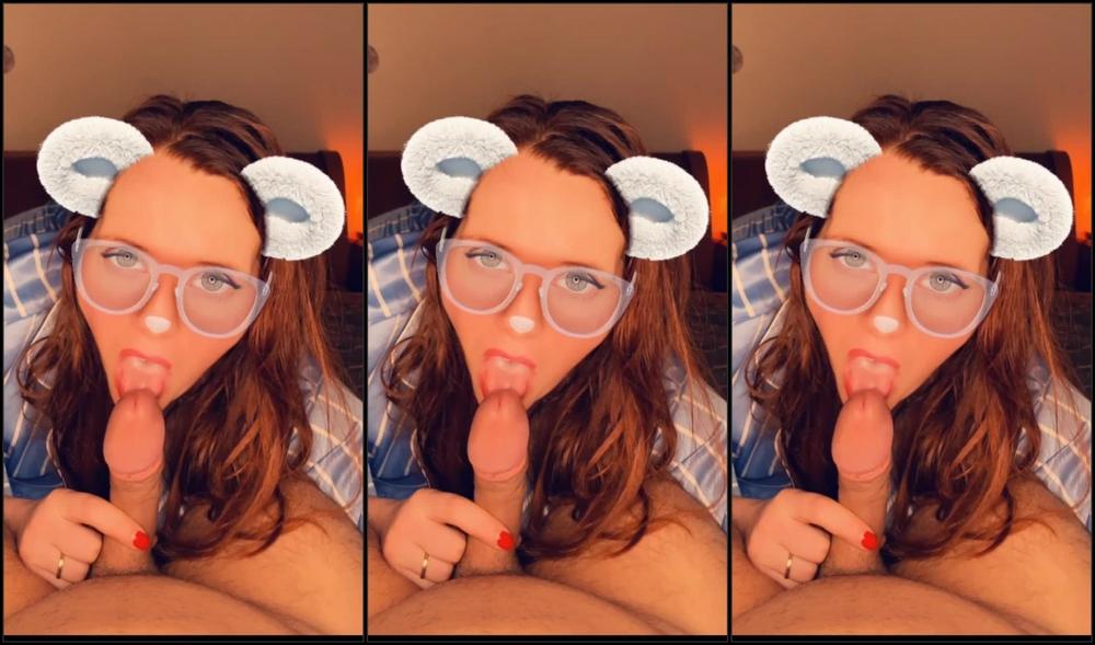 Ginger Ale Snapchat Young Smiling Redhead Teen In Glasses Sucking Cock Till Cim Pov