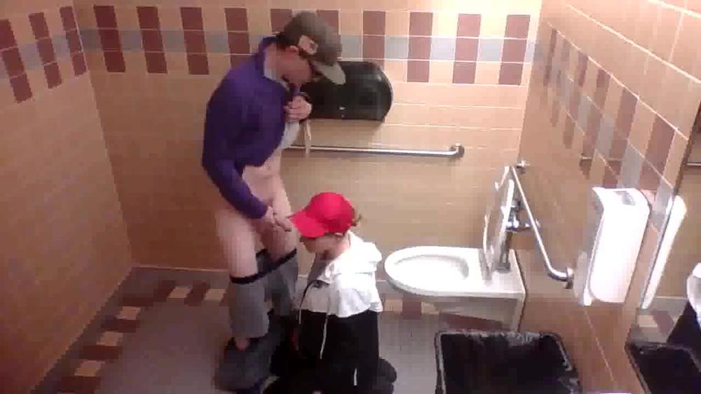 College Couple takes Fuck Break but He Cums Inside Her INSTANTLY