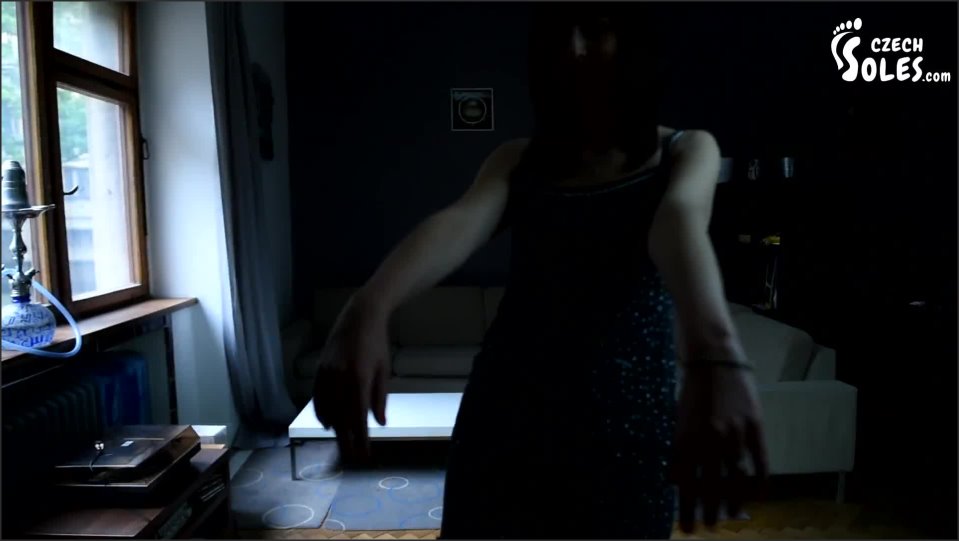 Barefoot Sleepwalking Bare Feet Sexy Feet Czech Soles Milf Feet Milf Long Toes Foot Teasing 1080P