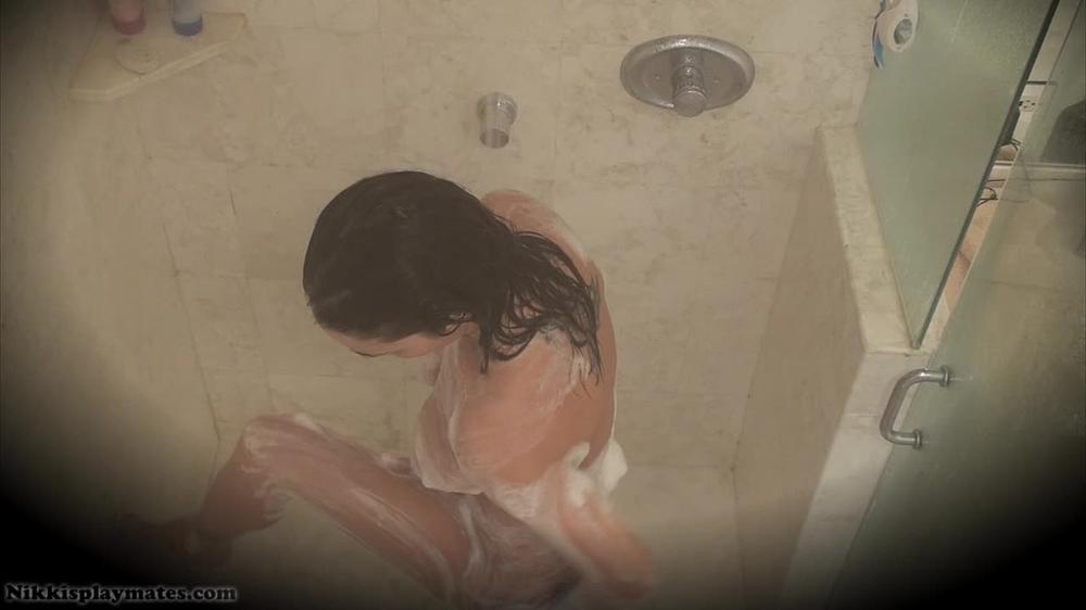 2009.11.20 Spyin Shower