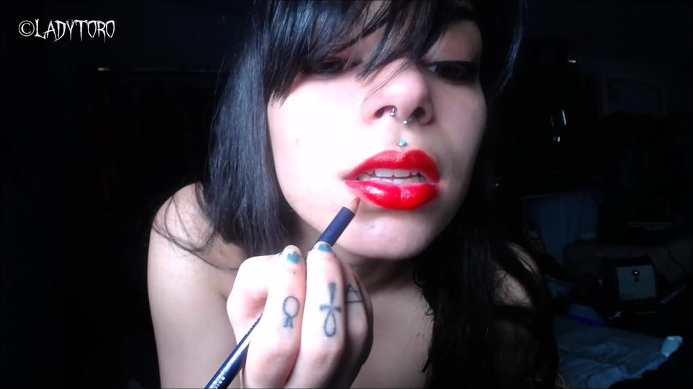 Ladytoro Candy Red Lips Manyvids