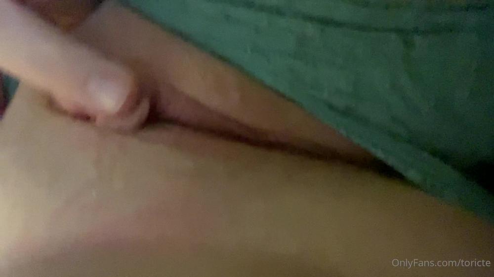 Toricte 2020 37581265 Can Help Playing With Myself Just Feels Good