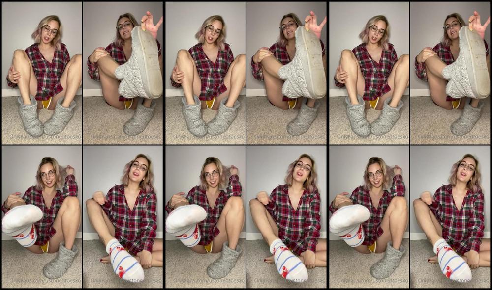 Ashleylottsxo 06 11 2020 1209156436 How Would You Keep My Feet Warm