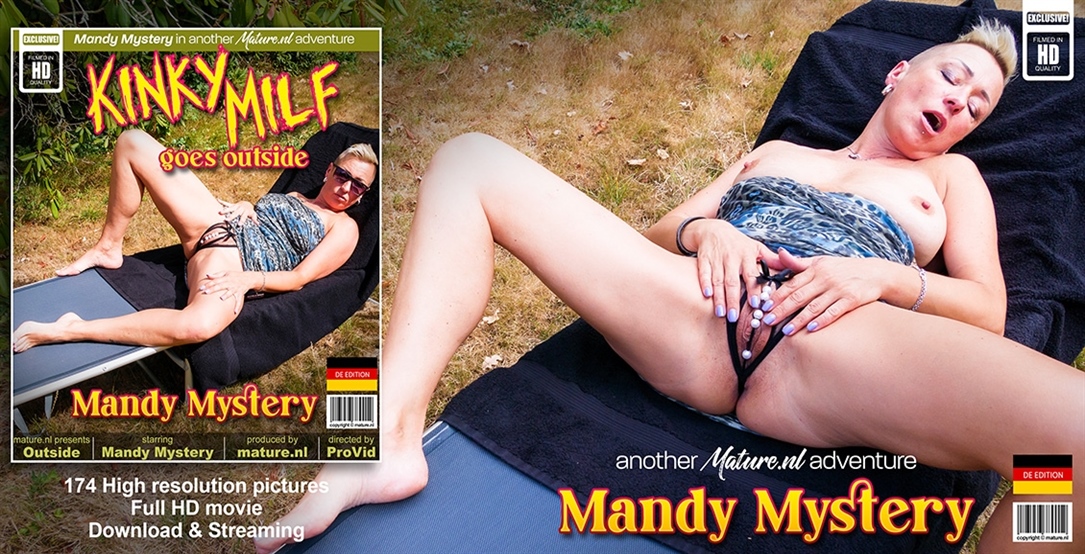 Mandy Mystery (EU) (48) - Mandy Mystery is a German kinky MILF that loves to masturbate in public