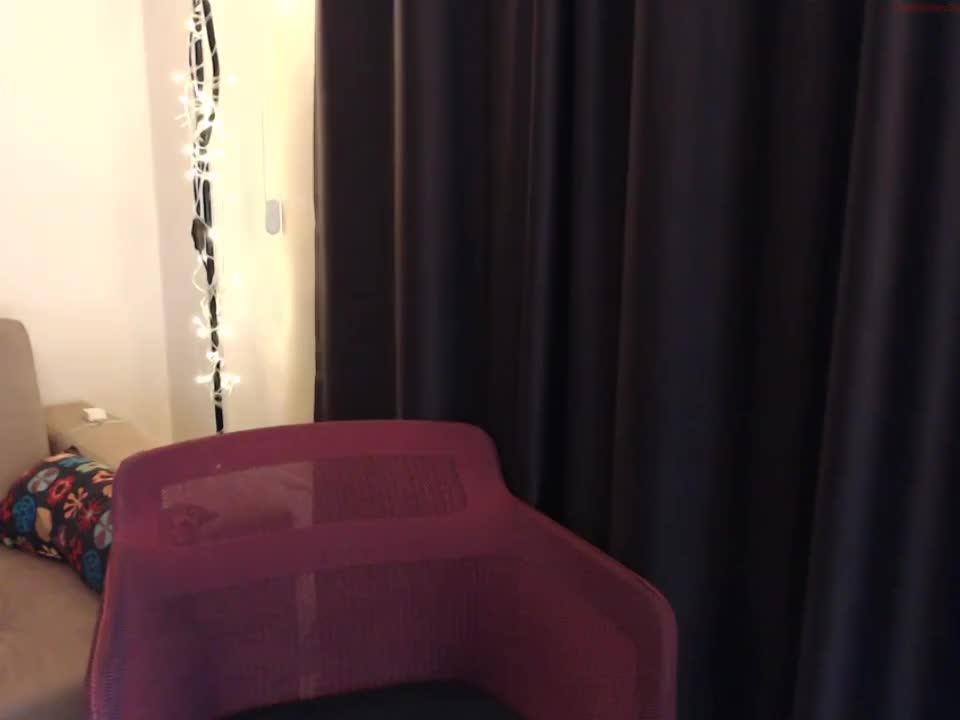 Firtsbornunicorn.X.024.Webcam.Show.720P