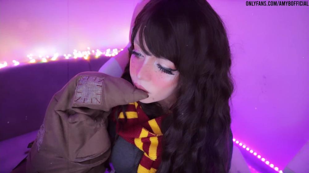 ASMR ❤️ Hermione kissing the Sorting Hat ( Hermione Granger cosplay | Harry Potter )