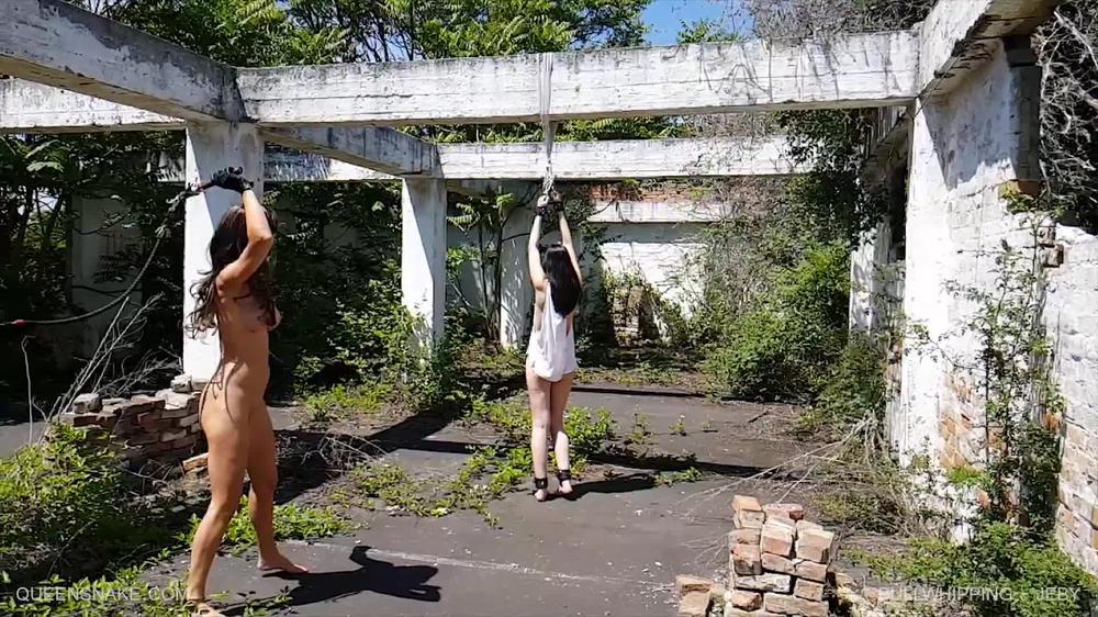 2017.07.08 Jeby, Tanita - Bullwhipping - Jeby