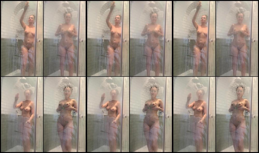 Charlieerose3 25 09 2019 64052030 Wet Wednesdays It Got Very Hot And Steamy Hence Me Having To Keep Wiping Th