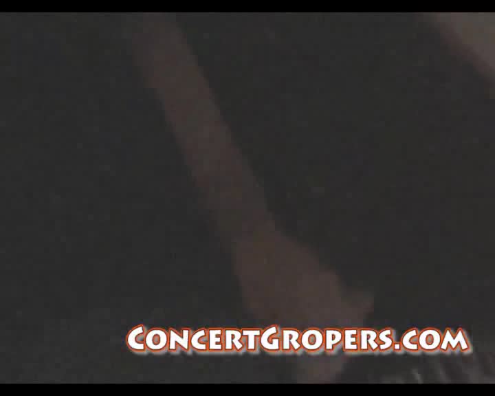 [Concertgropers] Shione Cooper_Stunning Brunette Groped In Crowded Disco