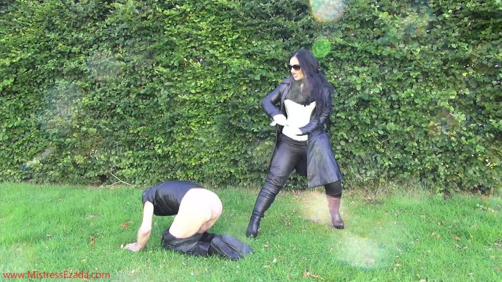 Ezada Sinn - Age Will Not Stop The Whip