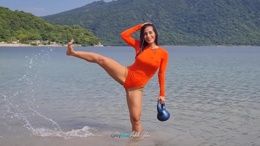 Entrenamiento Acuatico - Anabella Galeano