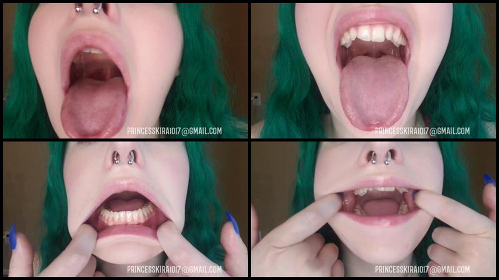 Prlncessklra Showing You My Mouth