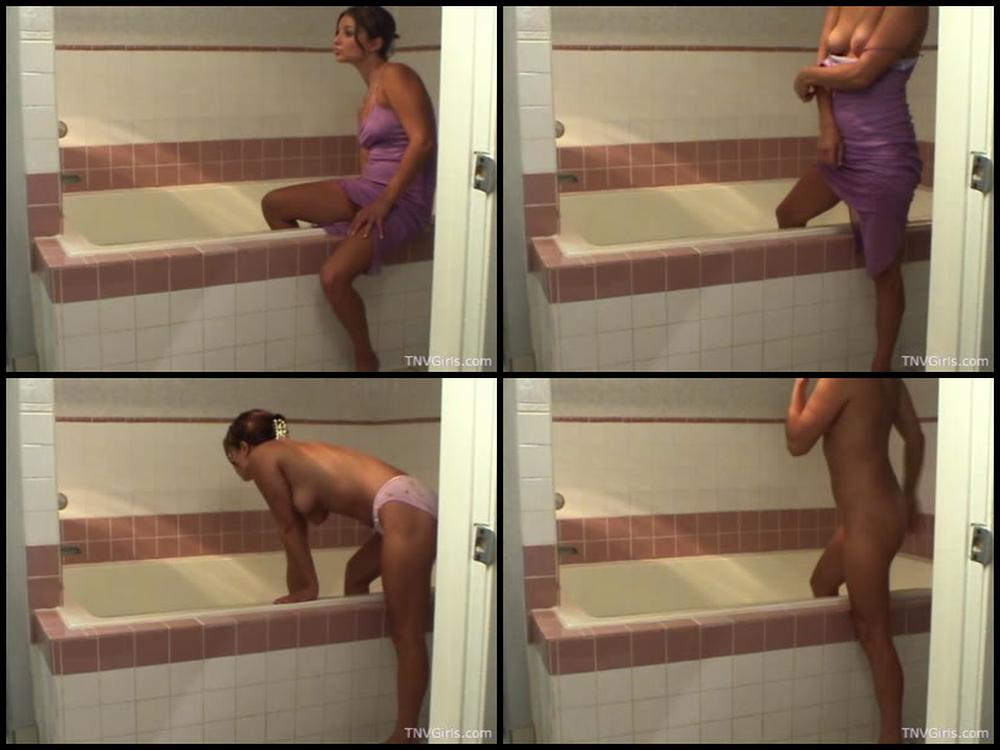 2014 07 16   Meg S Bath