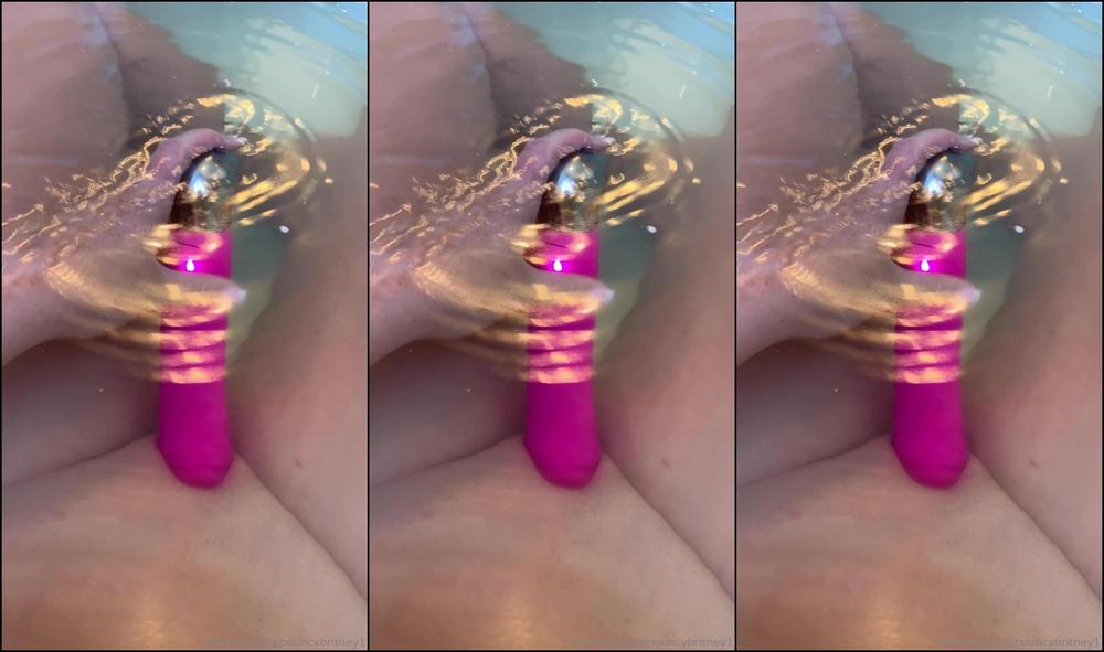 Bouncybritney1 2019 8061437 Naughty Bathtub Play Time