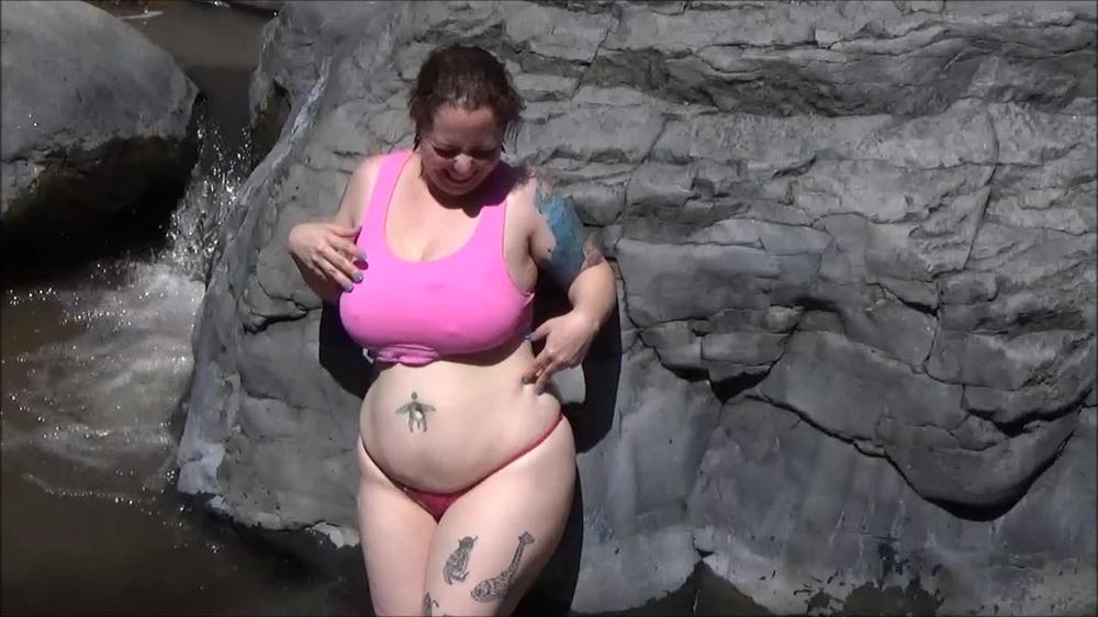 Nikki Sequoia Nikkis Naughty Hike