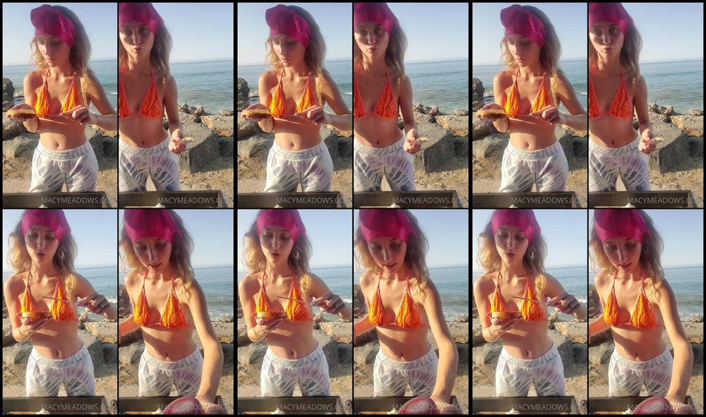 Macymeadows 14 08 2021 2193077269 Grilled Pb J By The Beach I Had My Wig On For The Next Morning So I X27 M Looking A Bit C