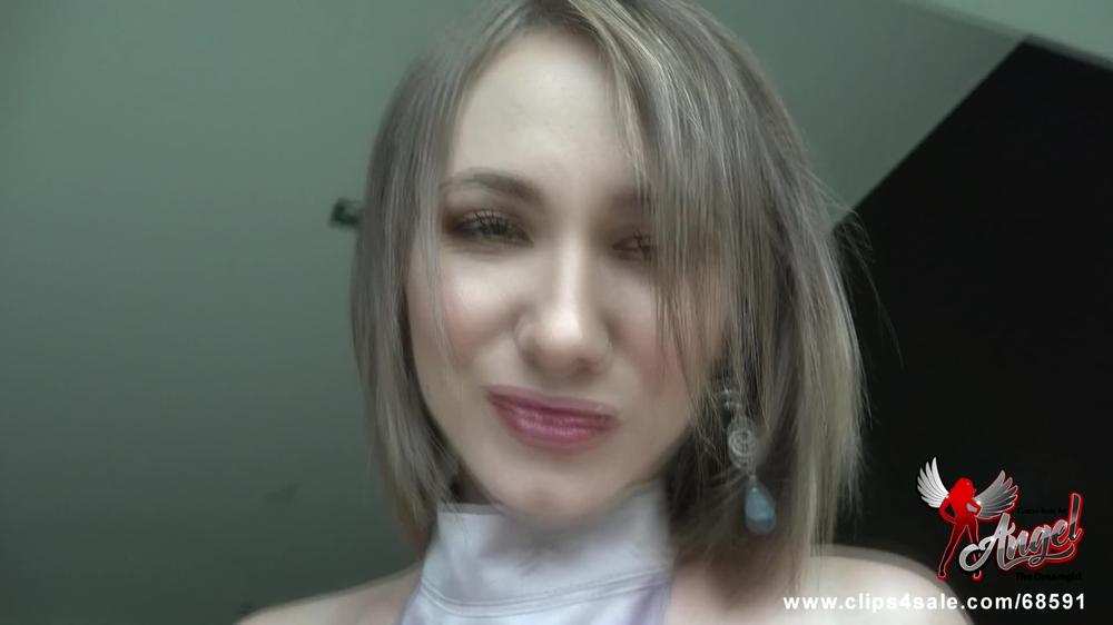 Give Me More! Cover Your Stepmom With Your Cum