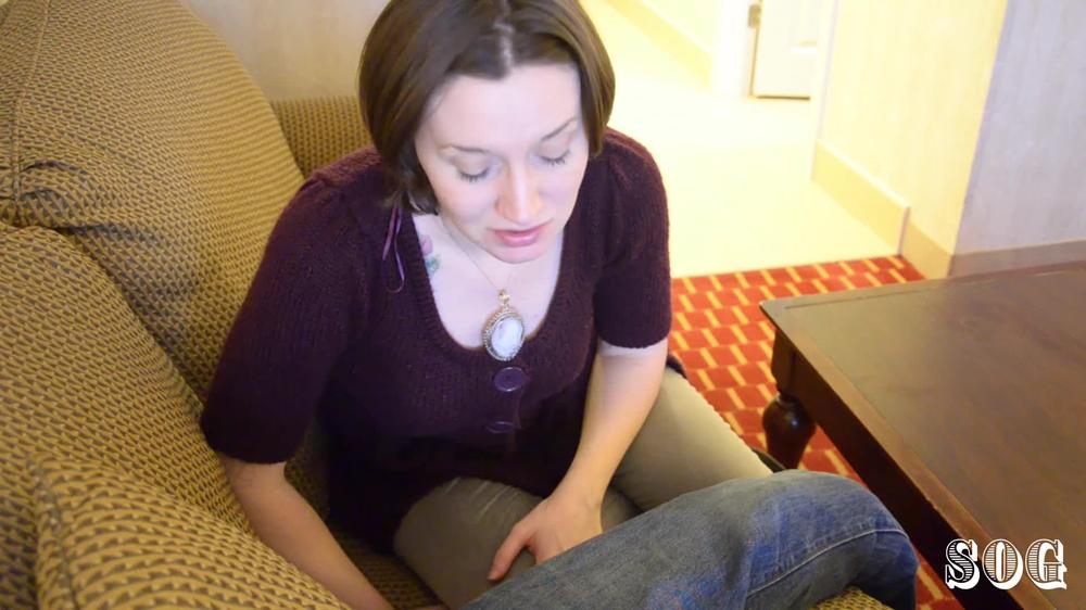 Bettie Bondage - A Helping Hand From Mom (Sog) - 1080P