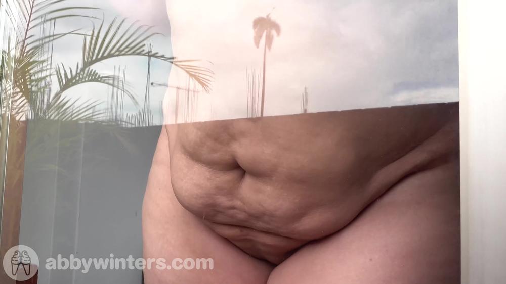 38872_Laury_Solo_Master_4K