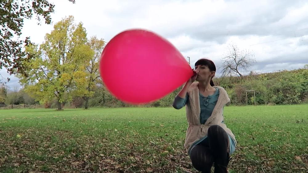 36 Inch Red Balloon Popping Outdoor