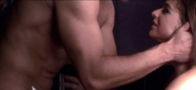 22 - The Kiss (Daring)