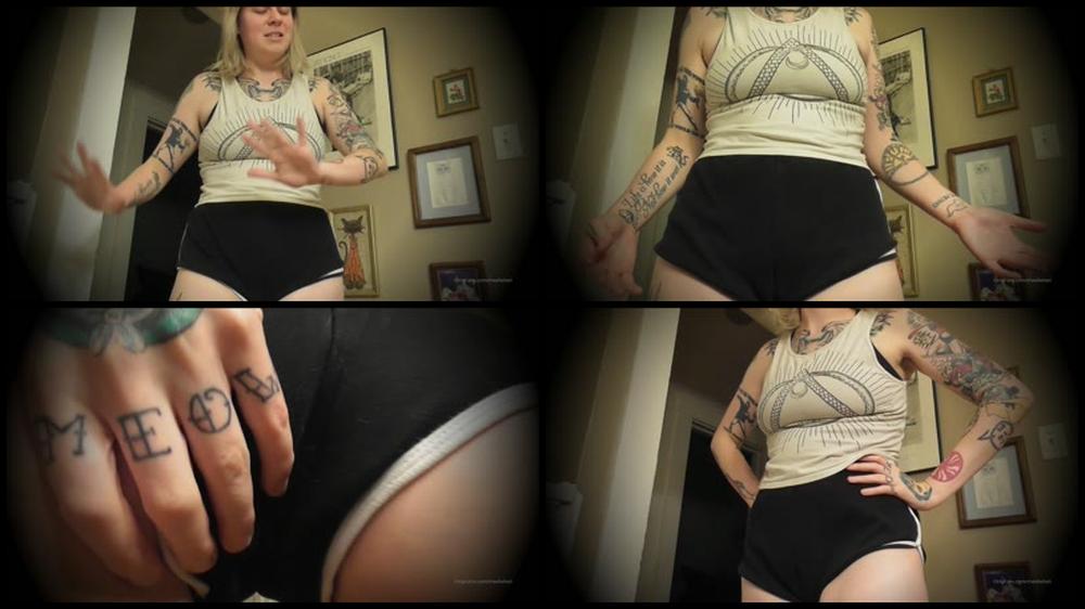 Theellehell 27 09 2019 64986831 Farting On You For Being A Bad Houseguest