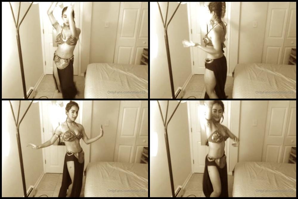 Miav123 31 10 2020 1174572988 Ok I Am Only Posting This One Because It Is Halloween And I Need Some Halloween Content