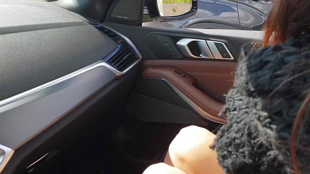 BLABLACUL PORNO QUAND JE SUCE LE CONDUCTEUR POUR PAYER MON TRAJET