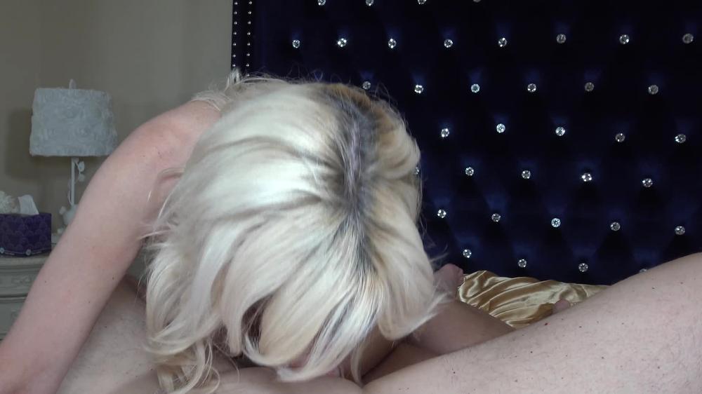 Victoria Lobov Handjob Manyvids