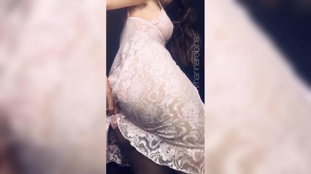 Hannarobins 2019 12503823 Loooove Teasing You