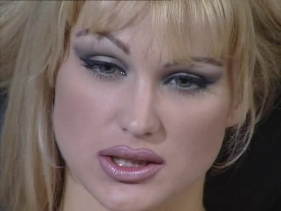 Maria Bellucci - Experiences - Il Culo Violato - Scene 2