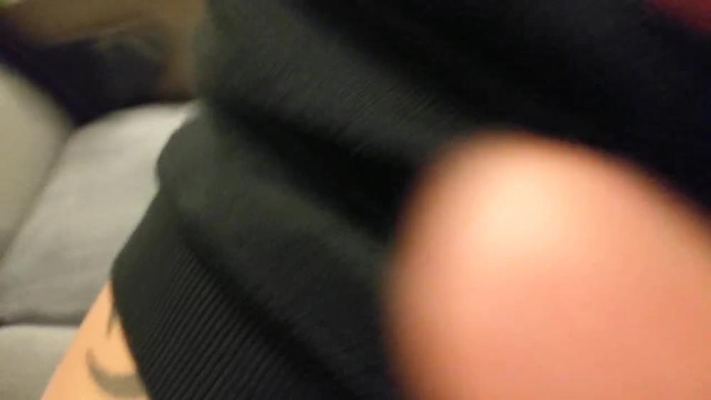 100% amateur: fait baiser dans le train par un inconnu-Solveig