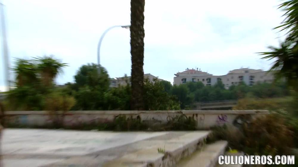 Culioneros - 2012.12.14 Valentina Nappi!! Street 720P