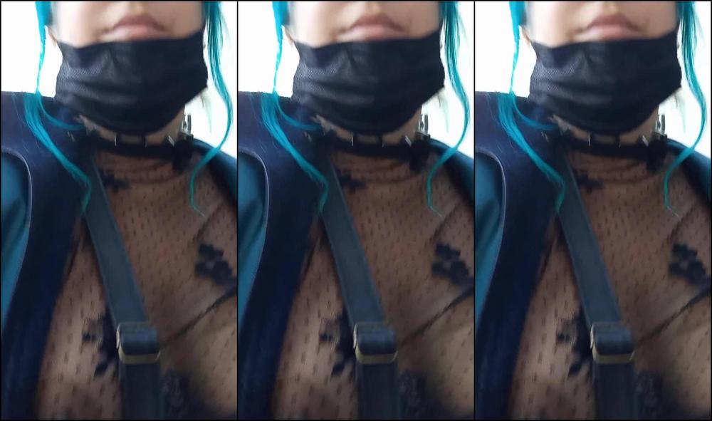 Flashing at Buenos Aires, Argentina subway!!💖