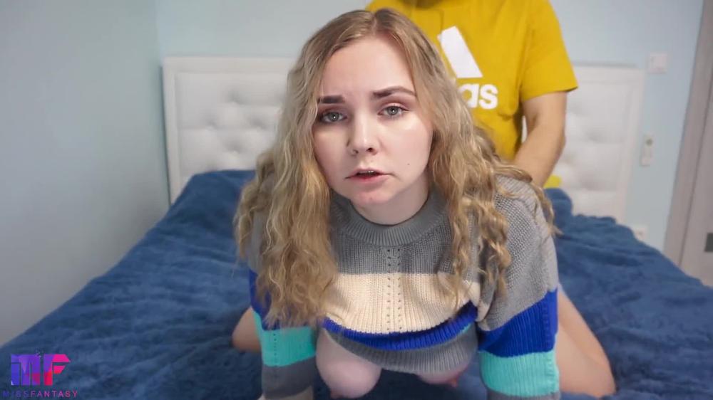 Kinky Sweater Babe Best Blowjob & Fuck