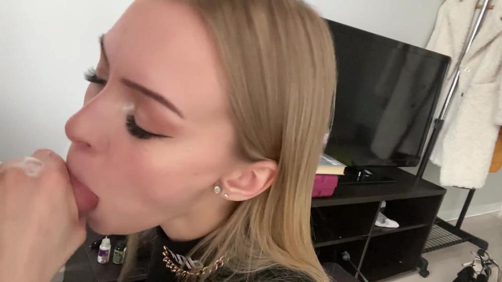 She won the bet! I came from her blowjob in 5 minutes!