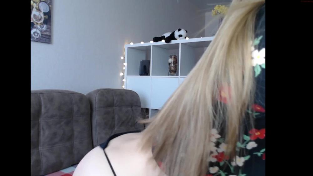 Cumonclit_05042021_0954_Couple_Chaturbate
