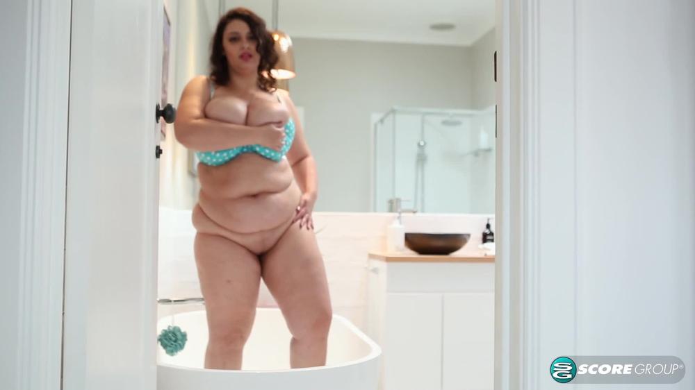 Blushing Buxom Bather Rose Blush