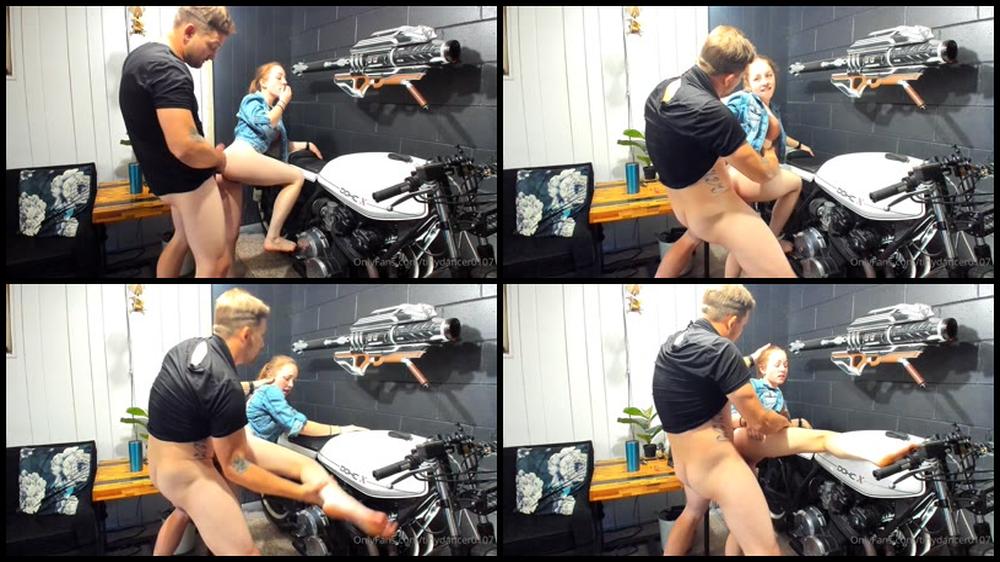 Tinydancer0107 06 11 2020 1085064400 Fun Motorcycle Sex Clip
