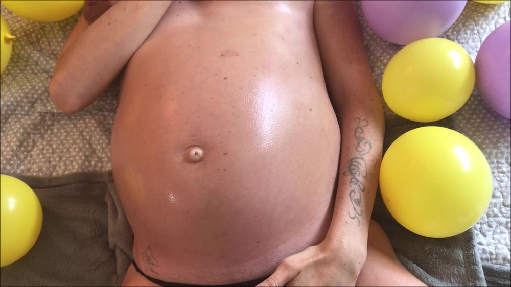Winniecooper_Winnies-Birthday-Video--Pregnant-Heaven